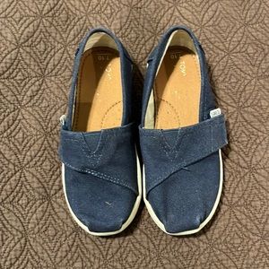 Navy children’s Tom’s